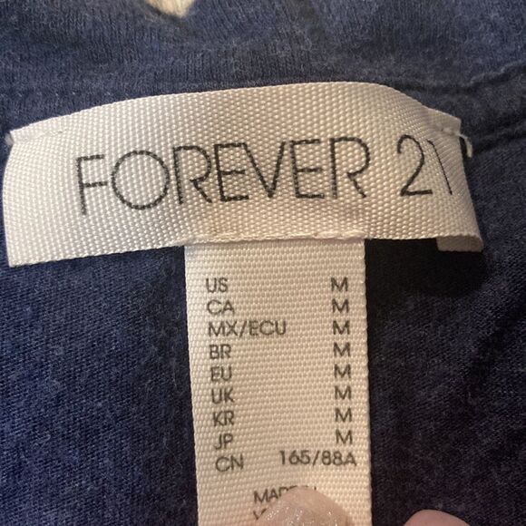 Forever 21 Blue Short Sleeve V-Neck T-Shirt - Picture 3 of 3